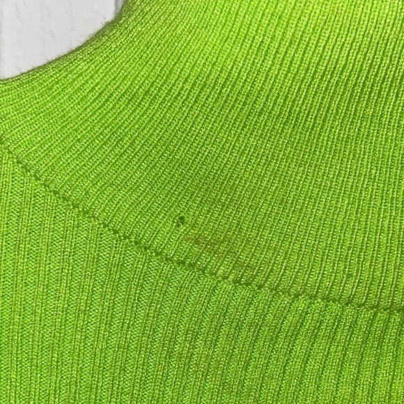 LPA x Revolve Lime Green Open Back Mock Neck Sweater Size Small - Picture 7 of 10